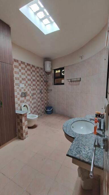 Basti House - Boutique Homestay ラクナウ エクステリア 写真
