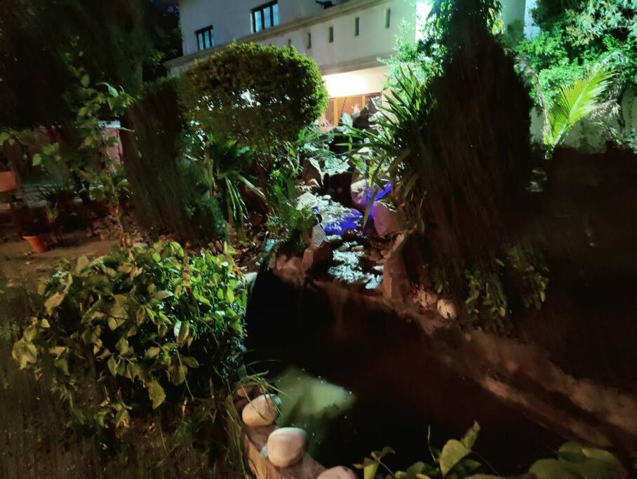 Basti House - Boutique Homestay ラクナウ エクステリア 写真